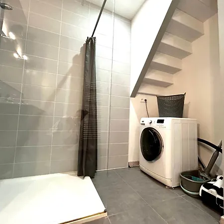 Le République - Avec Jardin Situés En Plein Cœur De Et Proche Des Thermes *