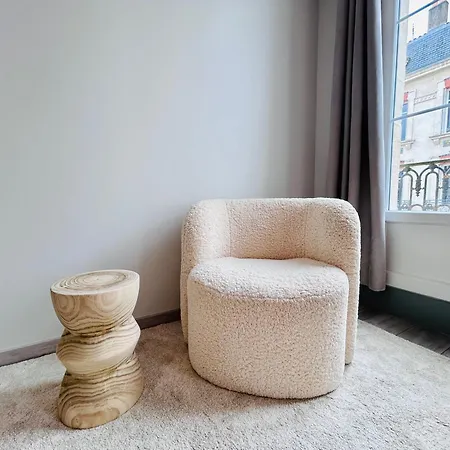 Apartman Le Republique - Avec Jardin Situes En Plein Coeur De Et Proche Des Thermes