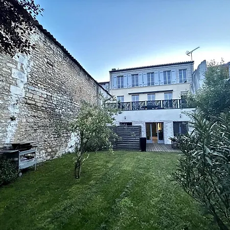 Lejlighed Le Republique - Avec Jardin Situes En Plein Coeur De Et Proche Des Thermes Rochefort (Charente-Maritime)