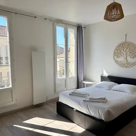 Lejlighed Le Republique - Avec Jardin Situes En Plein Coeur De Et Proche Des Thermes *